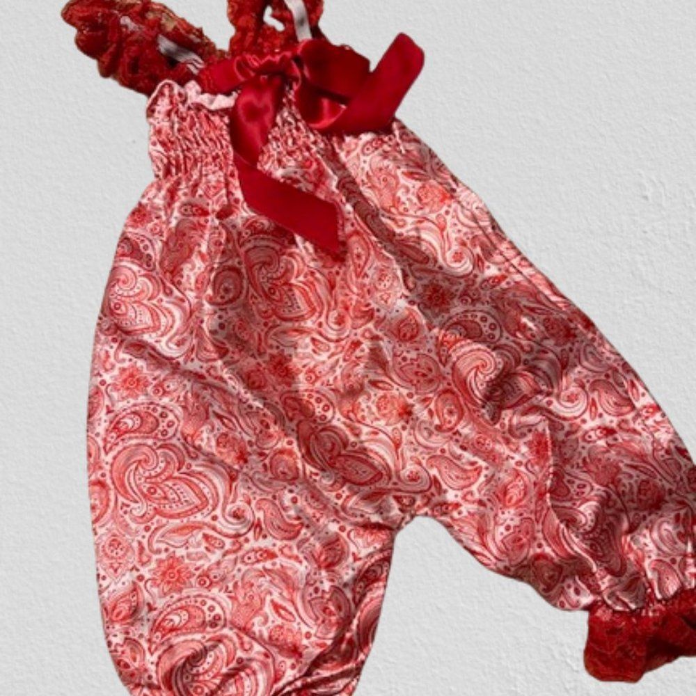 Red Paisley Bubble Romper 4085 Med 12M-2T NWT Boutique